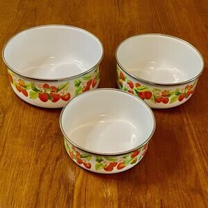 Strawberry Nesting Bowls Set 3 Kobe Kitchen Enamel Farmhouse Cottage Retro